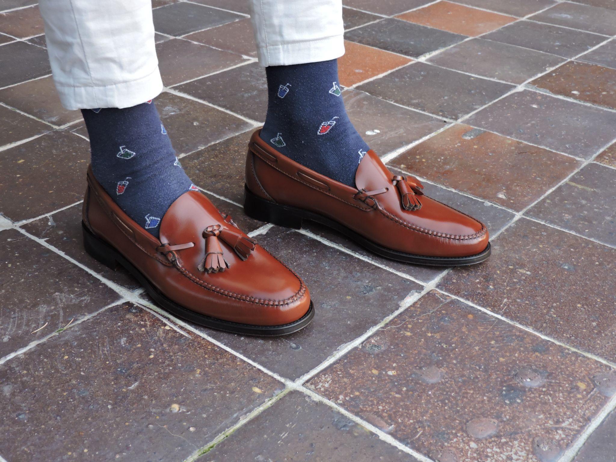 Zapatos castellanos con borlas
